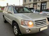 Toyota Highlander 2003 года за 7 500 000 тг. в Алматы – фото 3