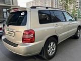 Toyota Highlander 2003 года за 7 500 000 тг. в Алматы – фото 4