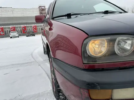 Volkswagen Golf 1995 года за 1 600 000 тг. в Семей – фото 4