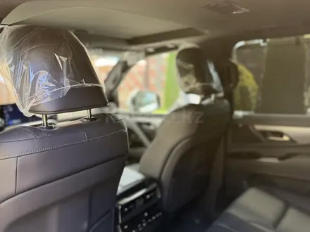 Lexus LX 600 2025 года за 84 500 000 тг. в Алматы – фото 17