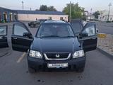 Honda CR-V 1995 года за 3 500 000 тг. в Астана – фото 2
