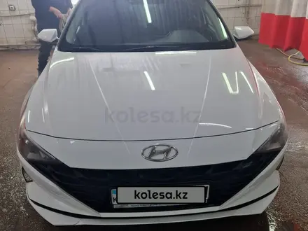 Hyundai Elantra 2021 года за 8 500 000 тг. в Астана