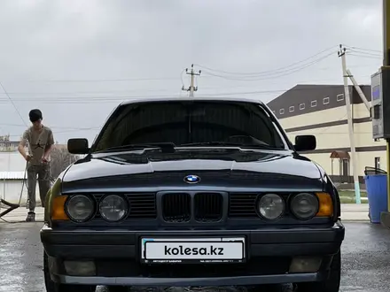 BMW 525 1993 года за 1 700 000 тг. в Шымкент