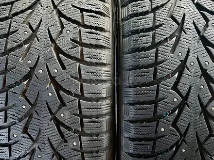 Пара 215/55 R17. Toyo Observe G3-Ice за 60 000 тг. в Караганда