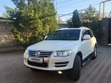 Volkswagen Touareg 2007 года за 7 800 000 тг. в Алматы