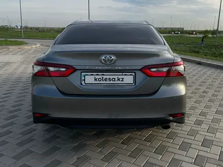 Toyota Camry 2023 года за 16 000 000 тг. в Астана – фото 9