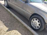 Mercedes-Benz E 200 1990 года за 1 250 000 тг. в Алматы