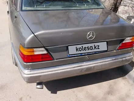 Mercedes-Benz E 200 1990 года за 1 100 000 тг. в Алматы – фото 5