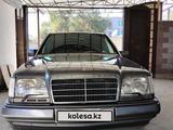 Mercedes-Benz E 230 1993 года за 2 200 000 тг. в Кызылорда – фото 2