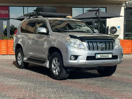 Toyota Land Cruiser Prado 2011 года за 13 800 000 тг. в Актау – фото 3