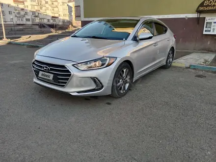 Hyundai Elantra 2018 года за 4 800 000 тг. в Атырау – фото 2