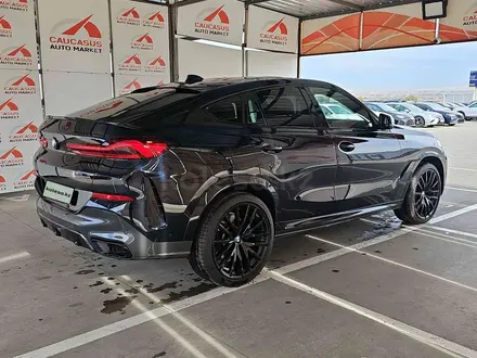 BMW X6 2021 года за 31 401 500 тг. в Алматы – фото 12