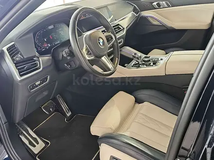 BMW X6 2021 года за 31 401 500 тг. в Алматы – фото 4