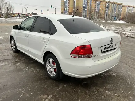 Volkswagen Polo 2015 года за 4 500 000 тг. в Уральск – фото 6