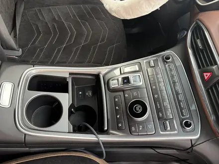 Hyundai Santa Fe 2021 года за 14 500 000 тг. в Петропавловск – фото 10