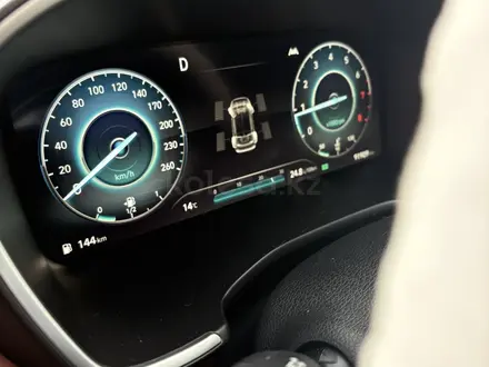 Hyundai Santa Fe 2021 года за 14 500 000 тг. в Петропавловск – фото 21