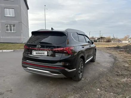 Hyundai Santa Fe 2021 года за 14 500 000 тг. в Петропавловск – фото 6