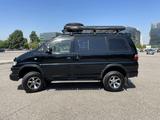 Mitsubishi Delica 1995 годаfor6 900 000 тг. в Алматы – фото 2