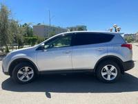 Toyota RAV4 2013 годаүшін8 500 000 тг. в Уральск