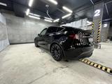 Tesla Model Y 2023 года за 25 000 000 тг. в Астана – фото 3