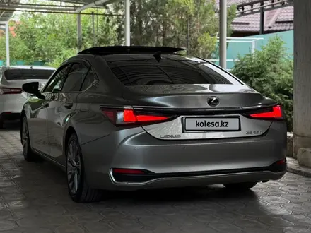 Lexus ES 250 2018 года за 18 300 000 тг. в Алматы – фото 10