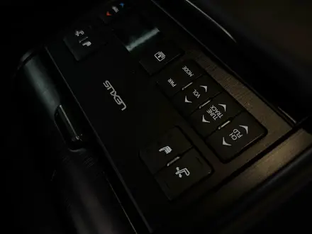 Lexus ES 250 2018 года за 18 300 000 тг. в Алматы – фото 18