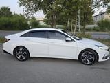 Hyundai Elantra 2023 года за 8 700 000 тг. в Астана
