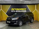 Toyota Highlander 2014 года за 14 200 000 тг. в Актау