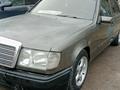 Mercedes-Benz E 230 1988 годаfor650 000 тг. в Алматы – фото 2