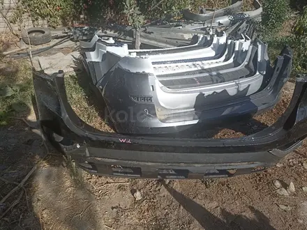 Hyundai santa fe задний бампер за 130 000 тг. в Алматы – фото 2