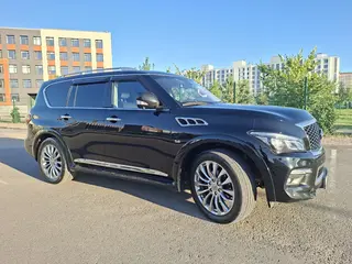 Infiniti QX80
