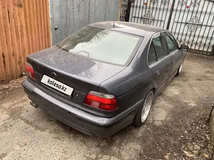 BMW 528 1997 года за 3 999 999 тг. в Алматы – фото 9