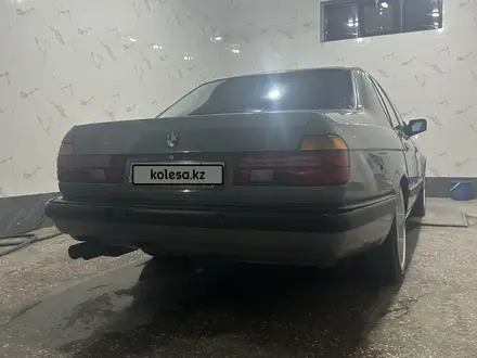 BMW 740 1992 года за 3 500 000 тг. в Шымкент – фото 4