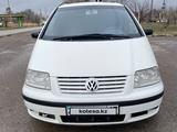 Volkswagen Sharan 2000 года за 3 000 000 тг. в Шымкент – фото 5