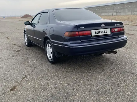 Toyota Camry 1997 года за 3 380 000 тг. в Тараз – фото 4