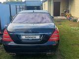 Mercedes-Benz S 450 2007 года за 4 700 000 тг. в Косшы – фото 2