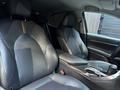 Toyota Camry 2019 года за 14 500 000 тг. в Актобе – фото 22