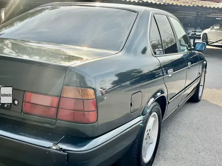 BMW 520 1995 года за 2 150 000 тг. в Алматы – фото 15