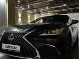 Lexus ES 250 2021 года за 19 999 999 тг. в Астана – фото 2
