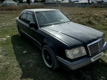 Mercedes-Benz E 280 1994 года за 1 900 000 тг. в Алматы – фото 3