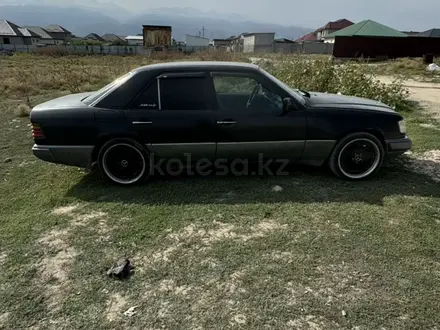 Mercedes-Benz E 280 1994 года за 1 900 000 тг. в Алматы – фото 6