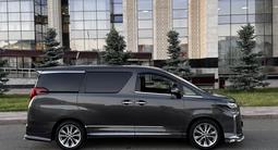 Toyota Alphard 2011 годаүшін14 500 000 тг. в Алматы – фото 4