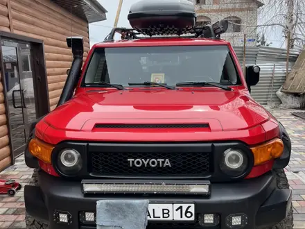 Toyota FJ Cruiser 2012 года за 20 000 000 тг. в Алтай