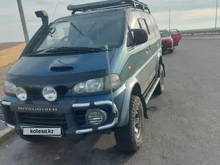 Mitsubishi Delica