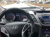 Hyundai Elantra 2015 года за 6 100 000 тг. в Астана – фото 3