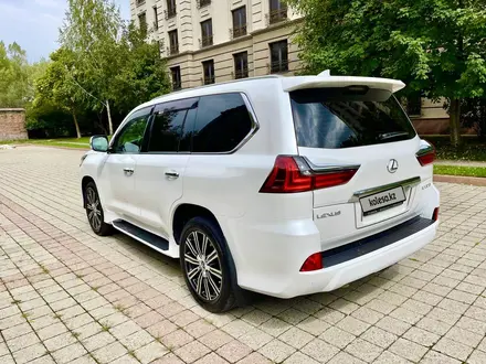 Lexus LX 570 2018 года за 55 000 000 тг. в Алматы – фото 4