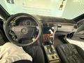 Mercedes-Benz E 320 1998 года за 2 900 000 тг. в Актобе – фото 3