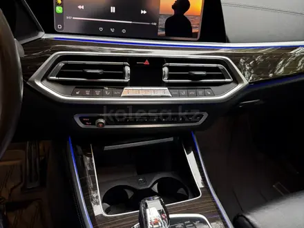 BMW X5 2019 года за 30 000 000 тг. в Алматы – фото 12