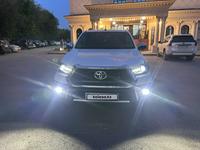 Toyota Hilux 2024 года за 23 500 000 тг. в Актобе