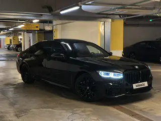 BMW 740